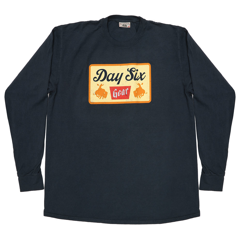 Long Sleeve Banquet Shirt